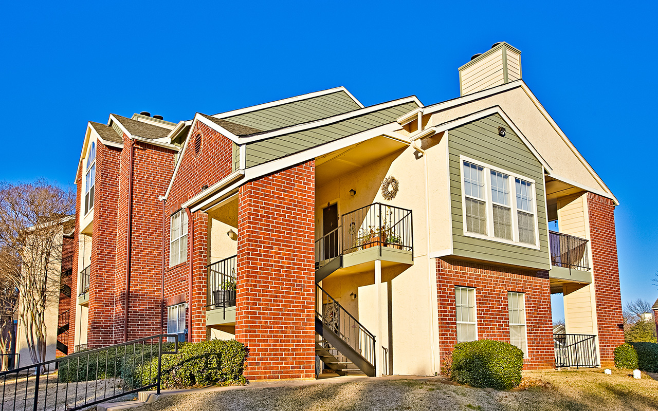 Allmark Properties The Reserve at Central Park Bedford , TX